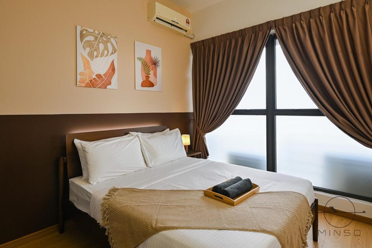 Kingsbay B #5Pax #Vintagewood #Highfloor Apartment Johor Bahru Exterior photo